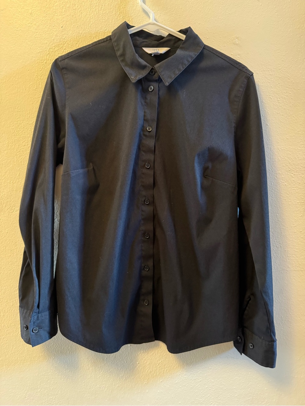 Time and Tru Black Long Sleeve Button Down Shirt Blouse Size M (8-10)